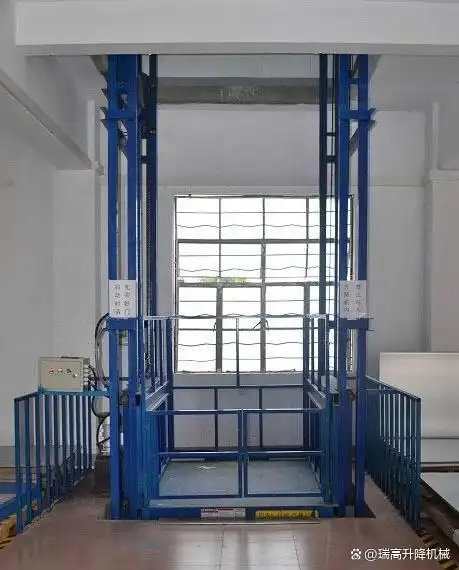 导轨式货梯_大庆固定导轨升降货梯速度如何_深圳导轨式货梯